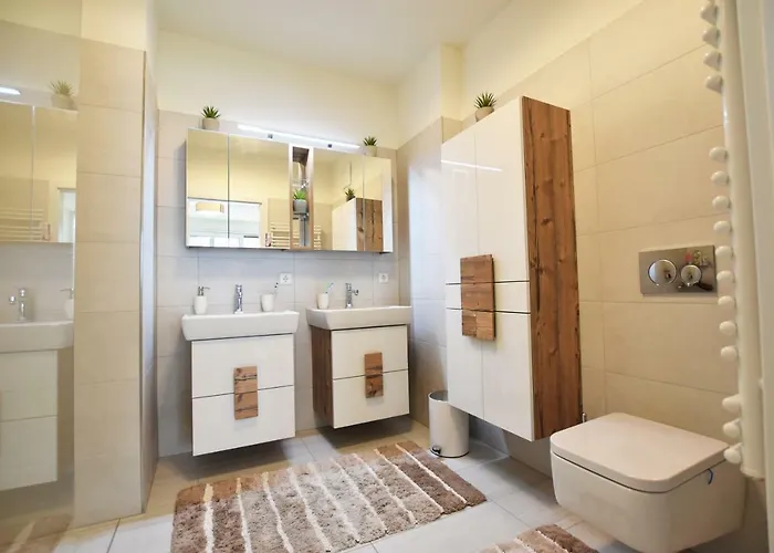 Apartment Luxury Am Woerthersee Portschach am Woerthersee